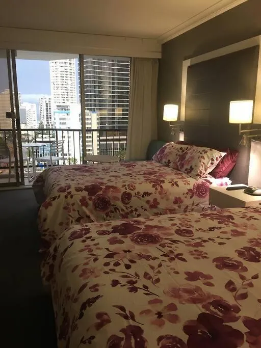 Surfers Paradise Unit Apartment