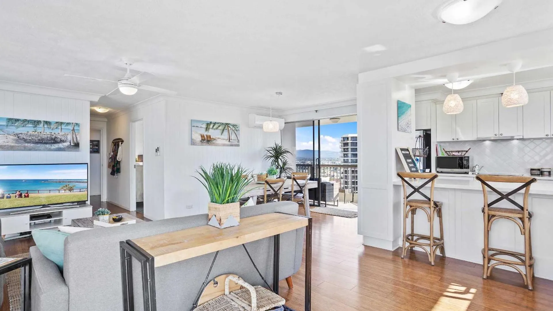 Longbeach - Hosted By Coastal Letting Appartamento Gold Coast