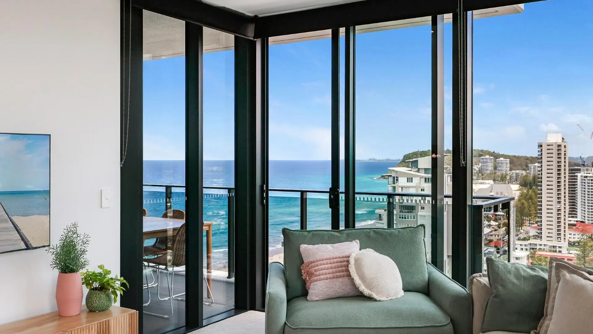 Aparthotel Sandbar Burleigh Gold Coast