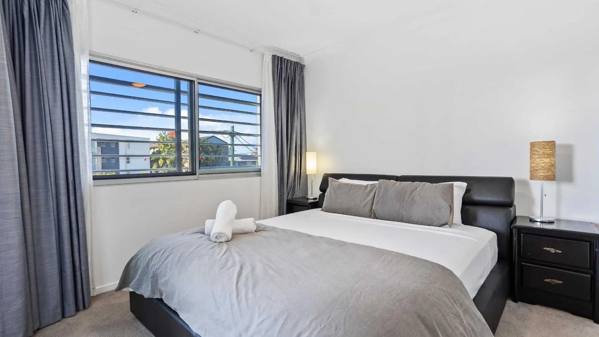 Relax In Luxury At Sunrise Cove *
