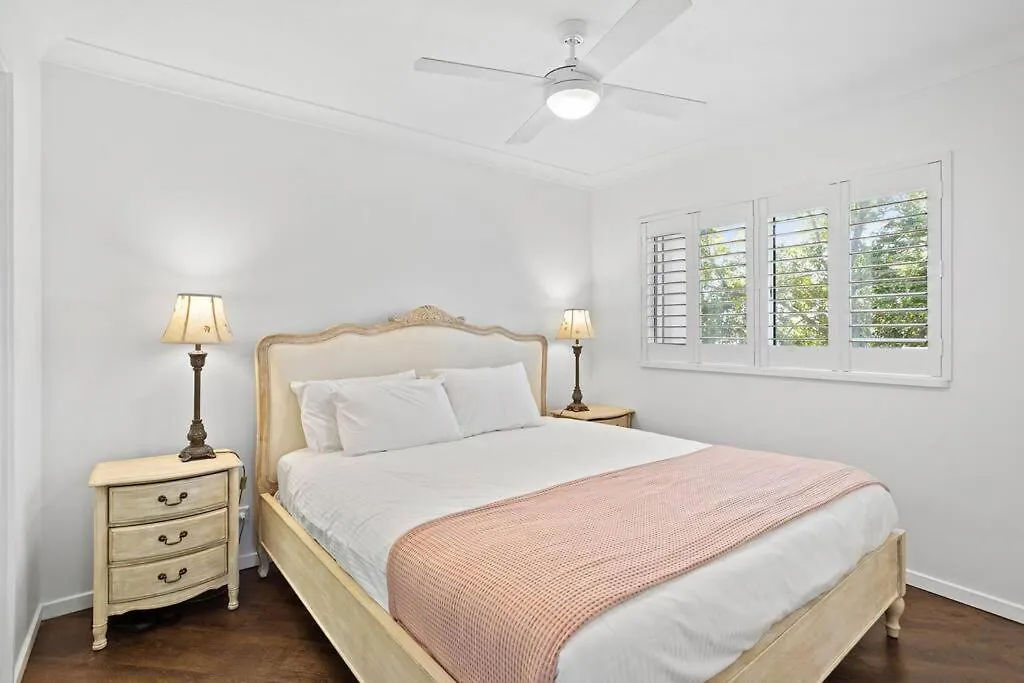 Appartamento Coastal 1-bed With Pool & Tennis Court *