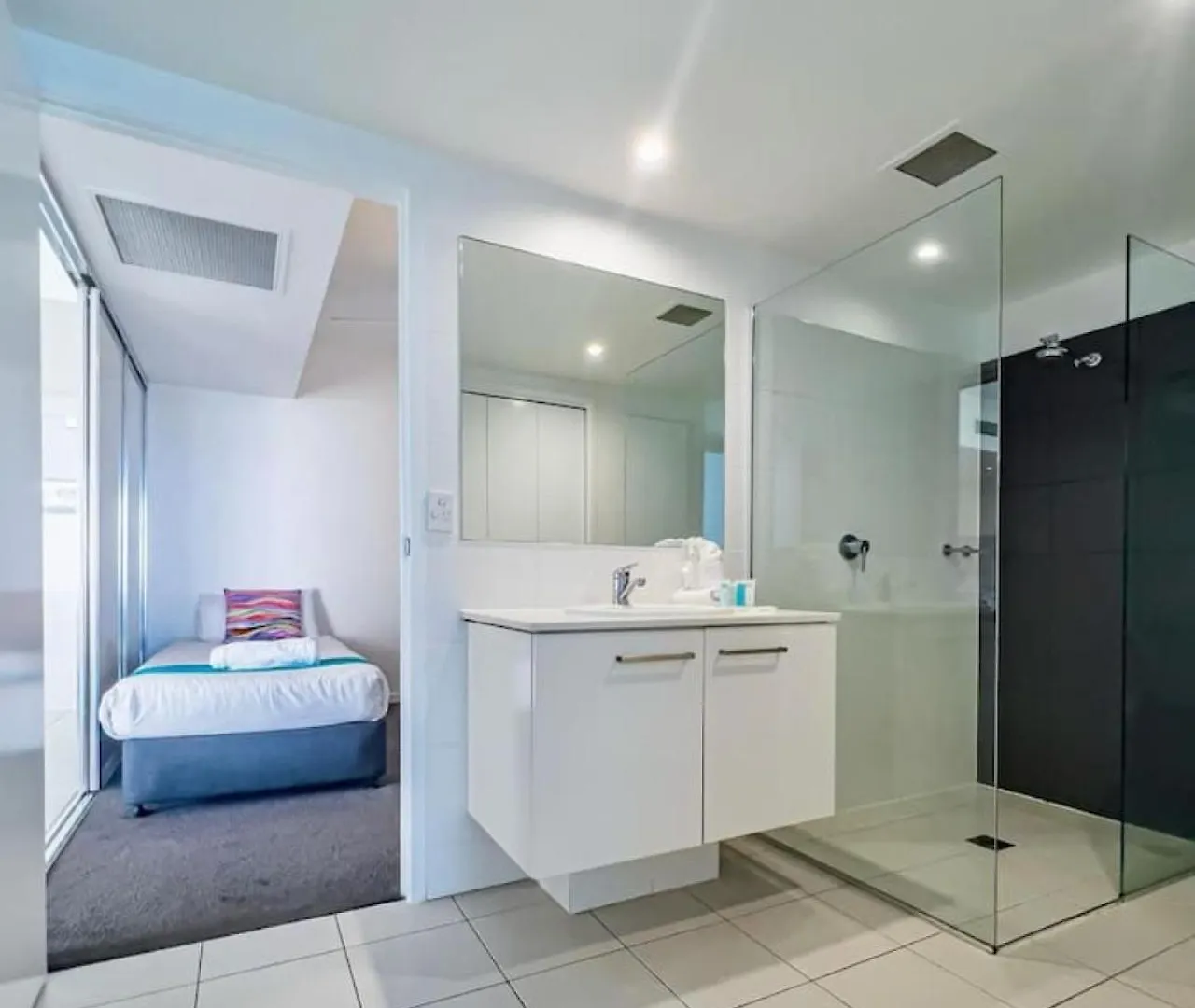 Ocean Whisper Broadbeach Gold Coast
