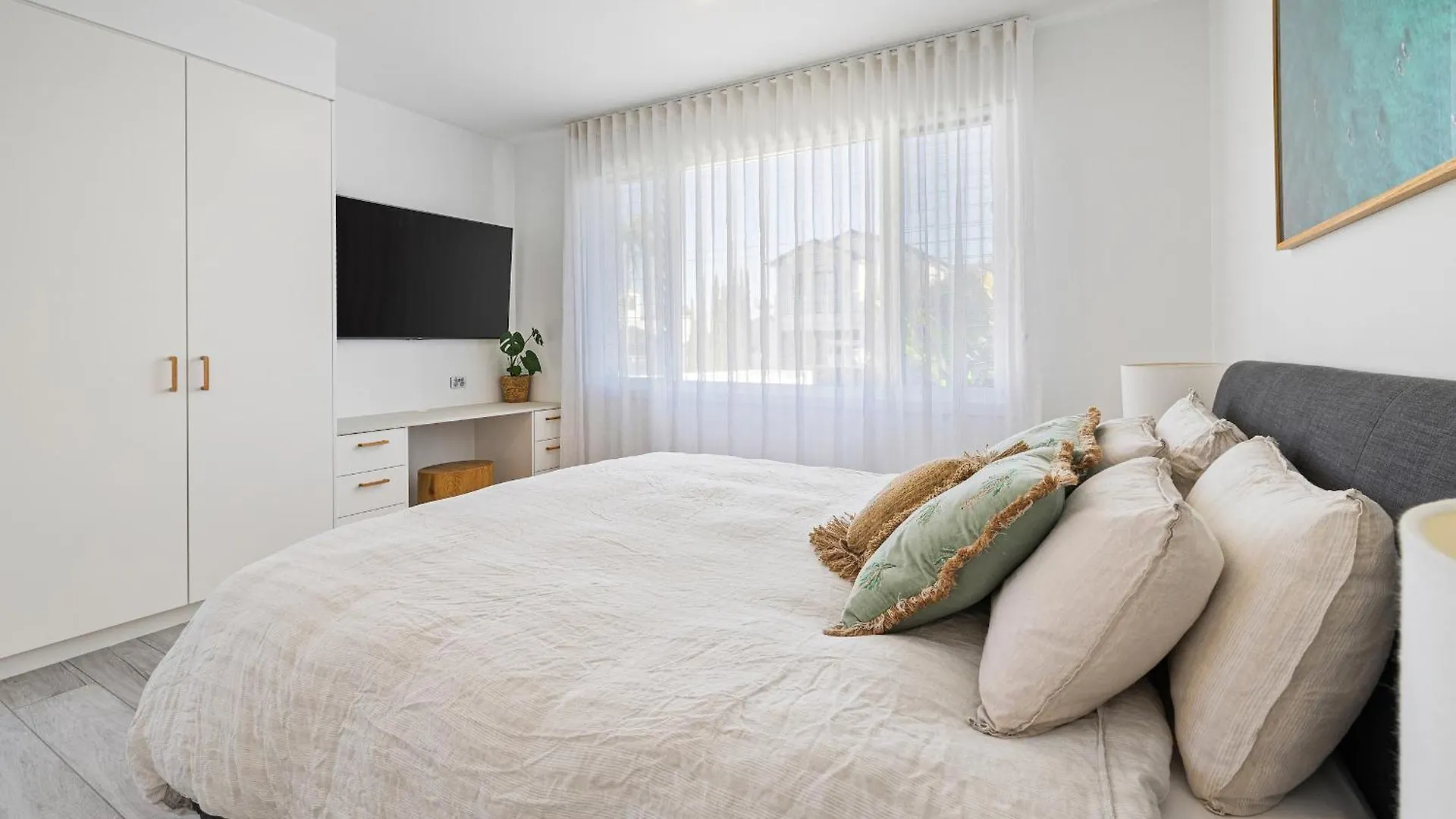Burleigh Waters Holiday home