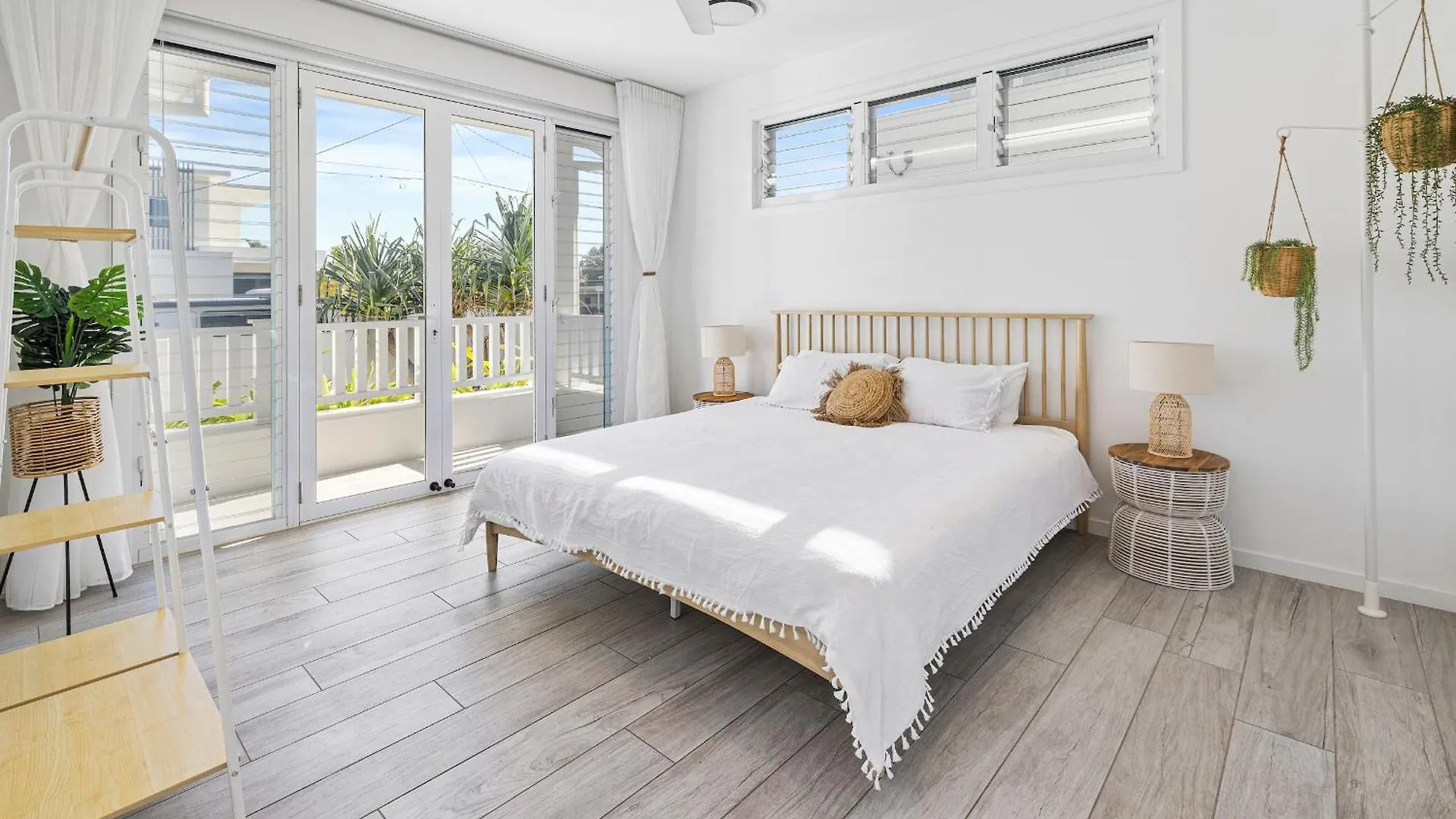 Burleigh Waters Holiday home Gold Coast