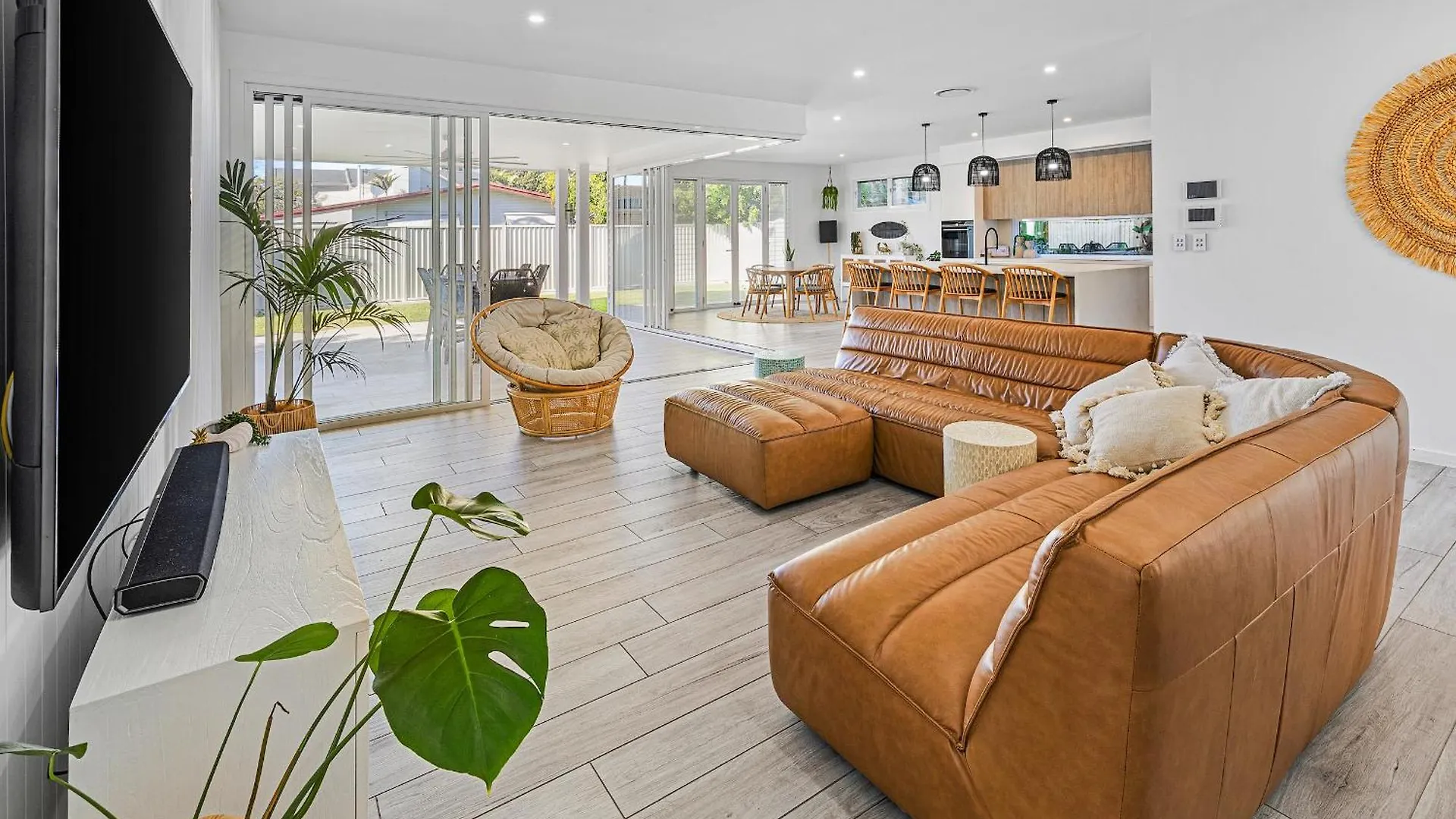 Burleigh Waters Holiday home Gold Coast