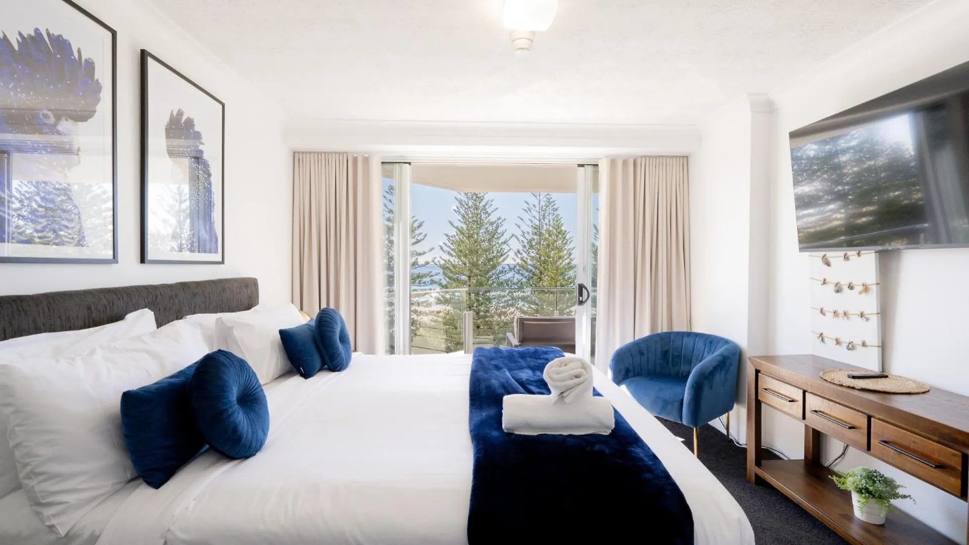 Cashelmara Beachfront Aparthotel