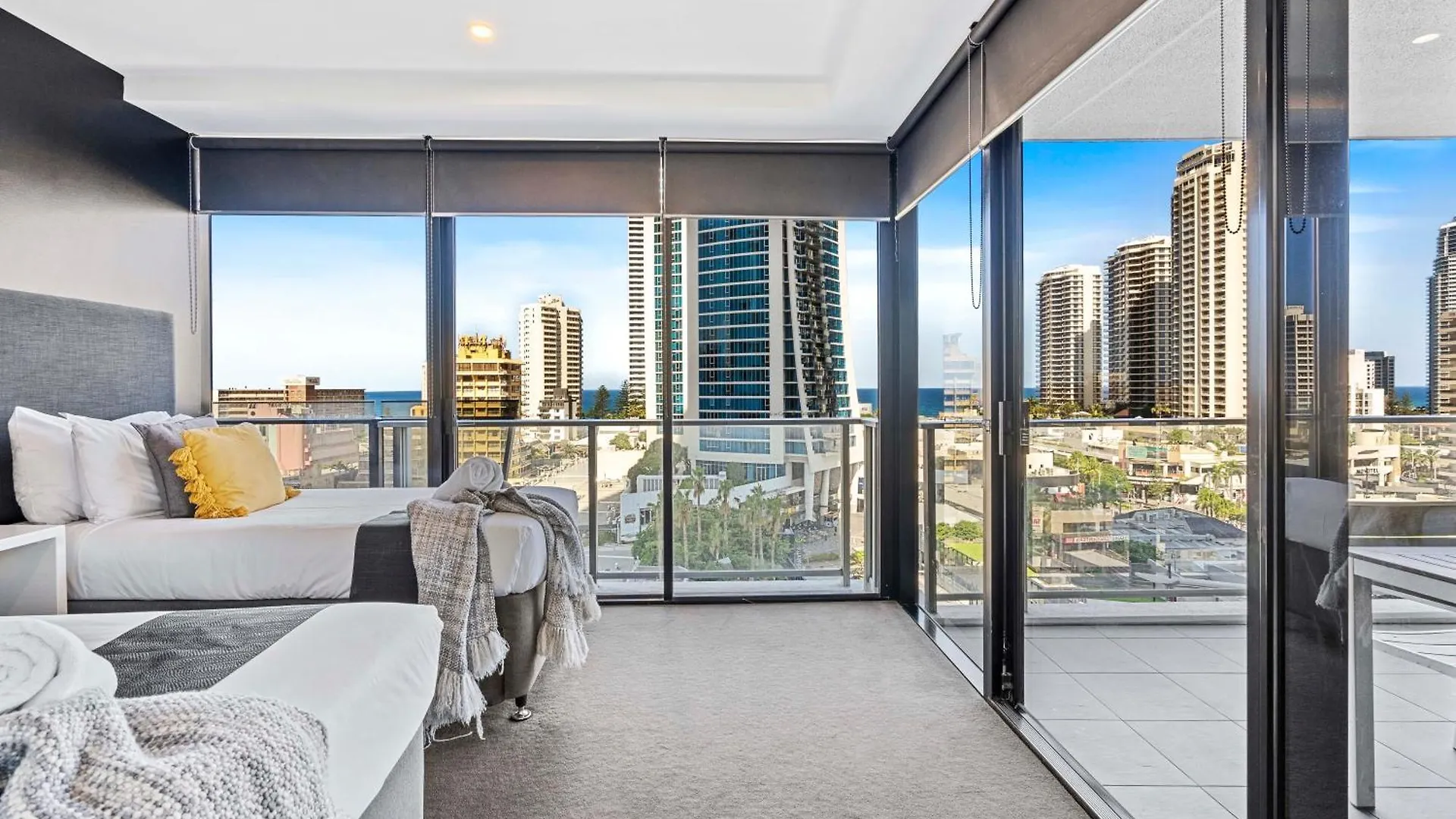 Two Bedroom Self Contained - Circle On Cavill - Privately Managed