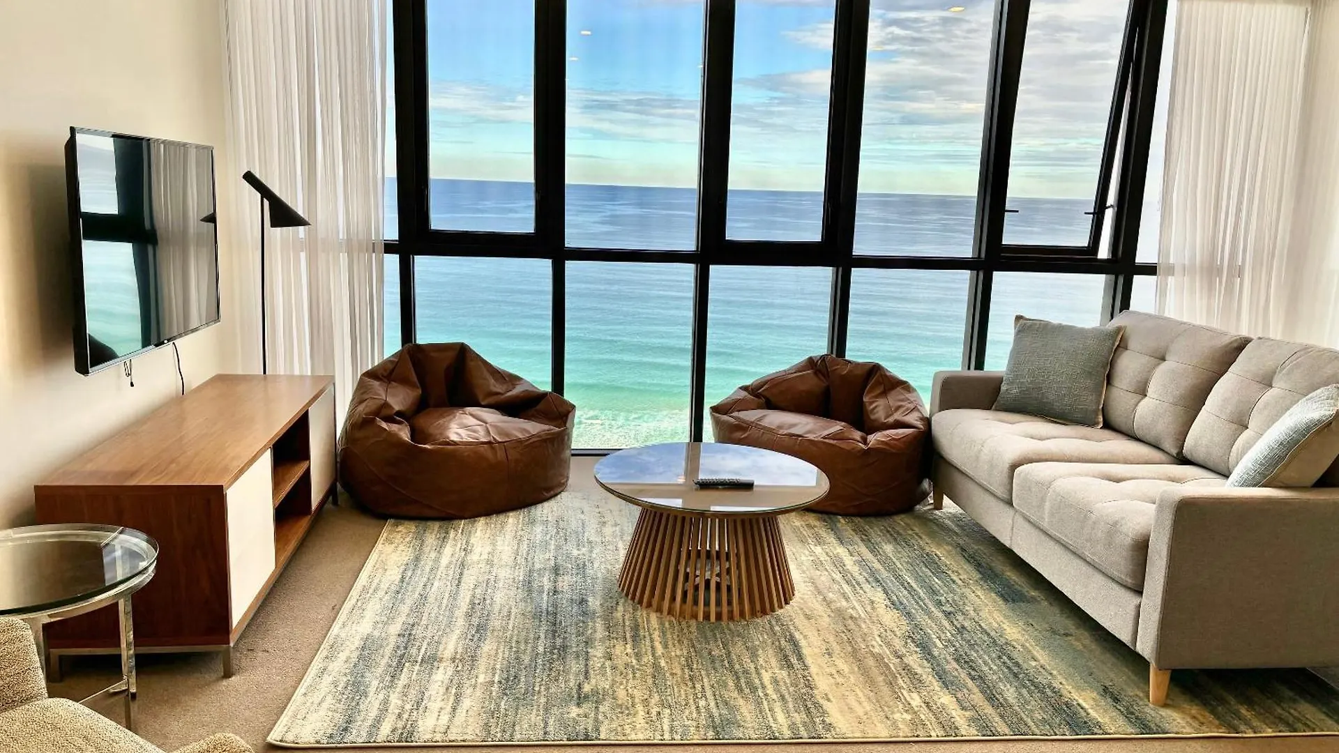 Amazing Ocean View In Surfers Paradise Apartment *