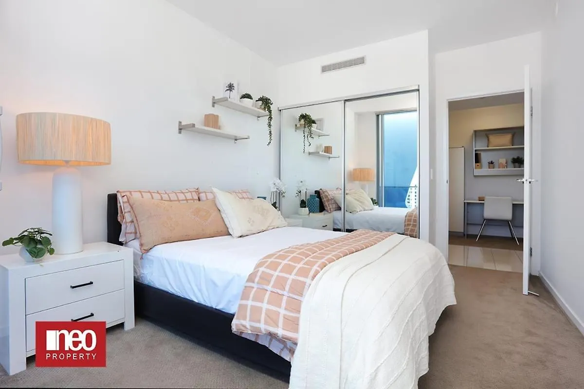 Apartment Penthouse Beachside