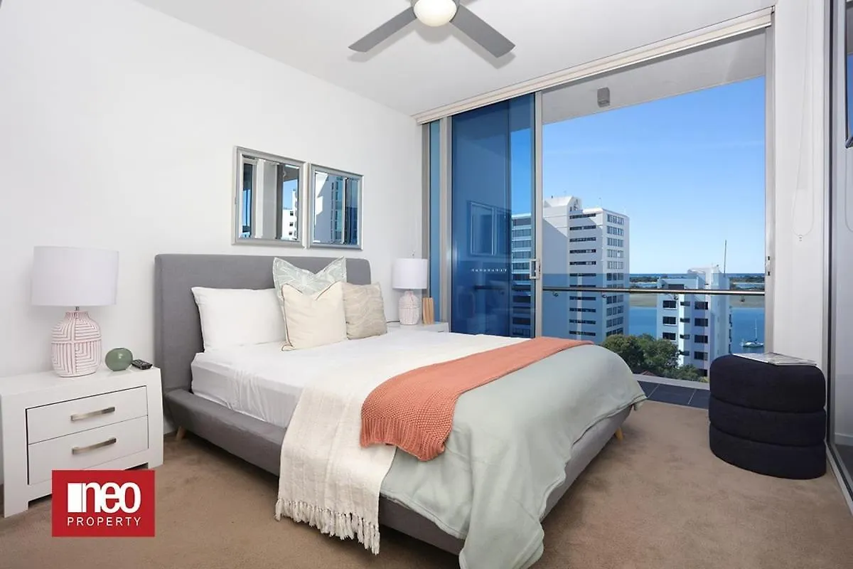Apartment Penthouse Beachside *