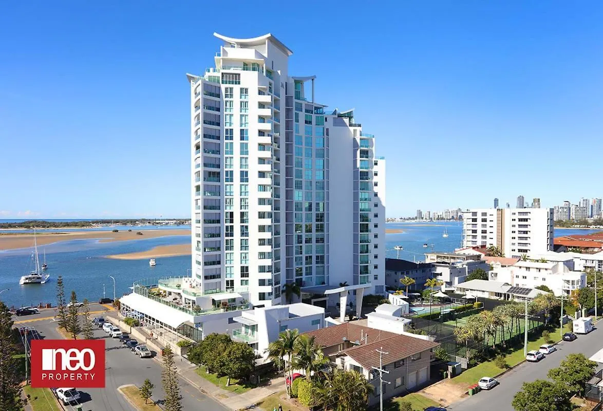 Penthouse Beachside Apartment