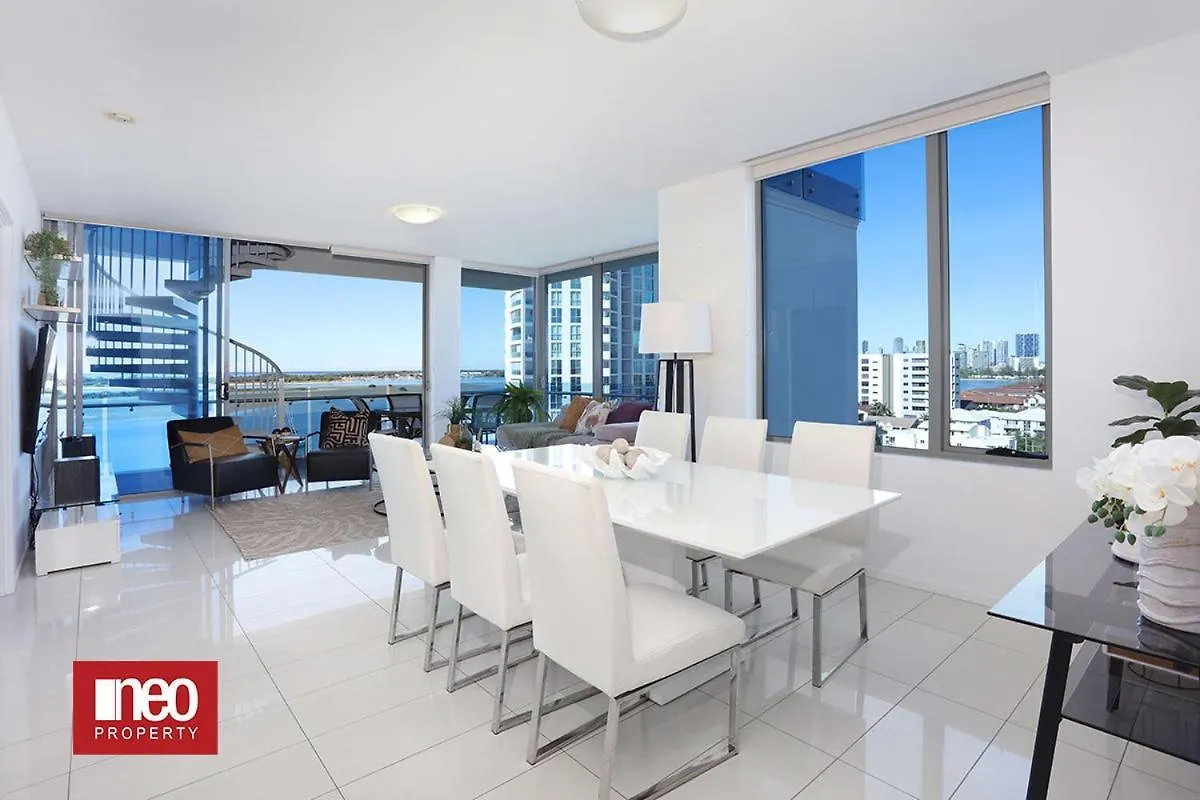 Penthouse Beachside Apartment Gold Coast