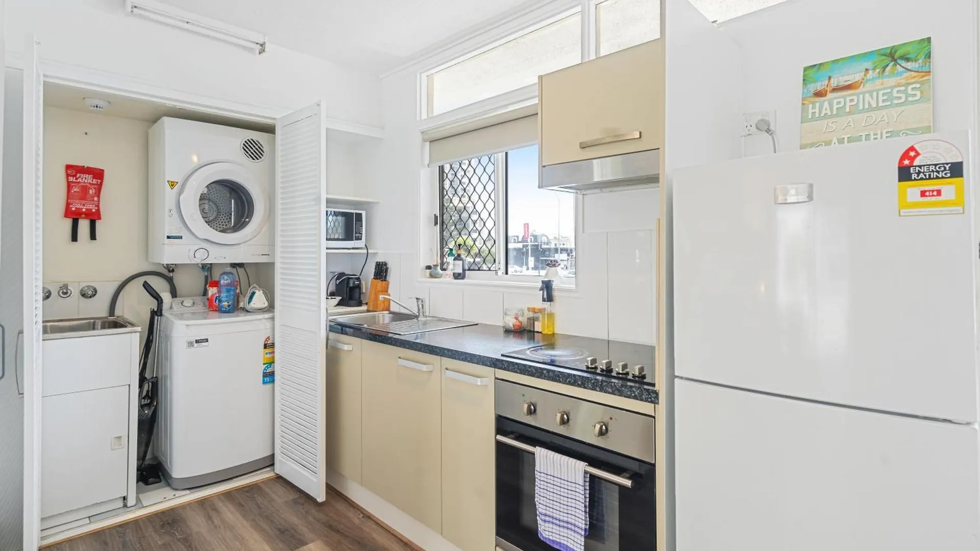 Apartment The Midtown - Modern Oasis With Ev Charging Pool Netflix *