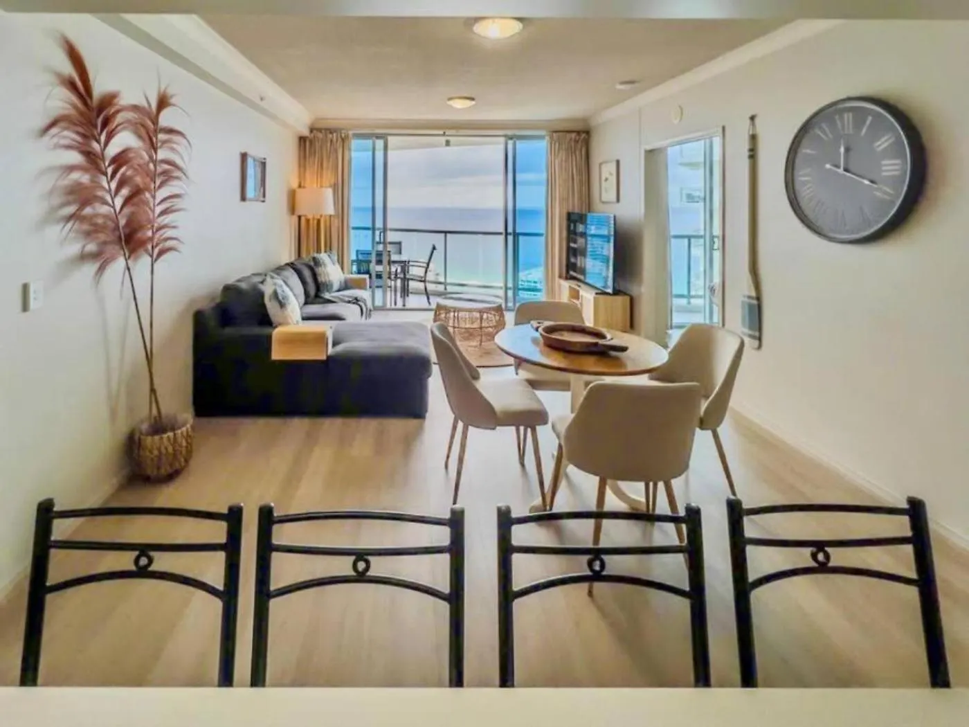 Cloud9 At Chevron Towers Apartament *