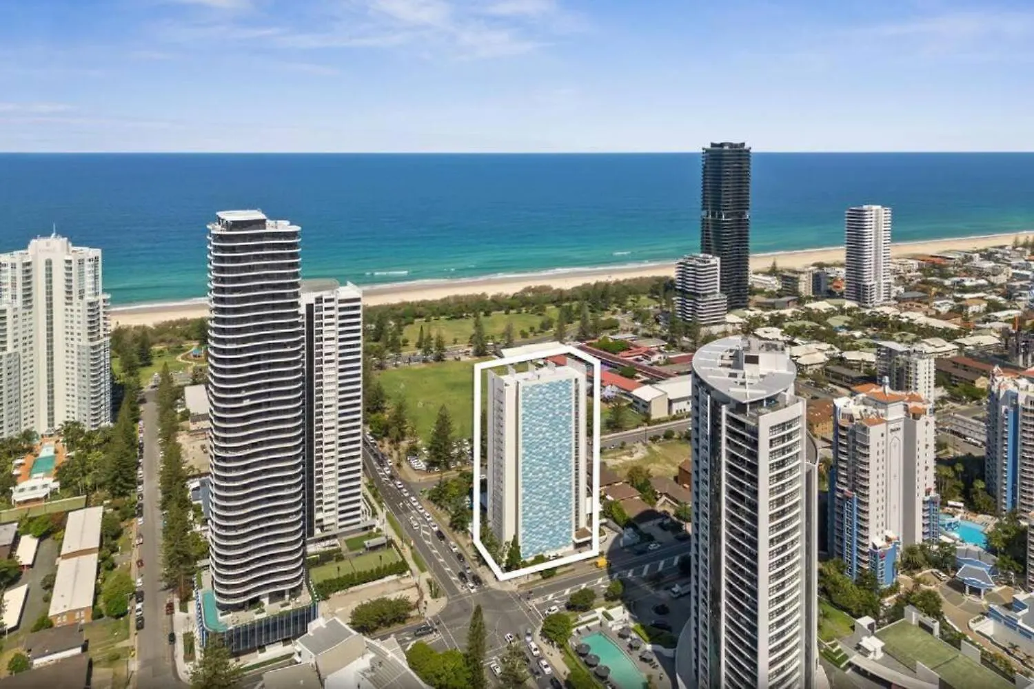Beachfront Ocean Oasis Escape Apartment