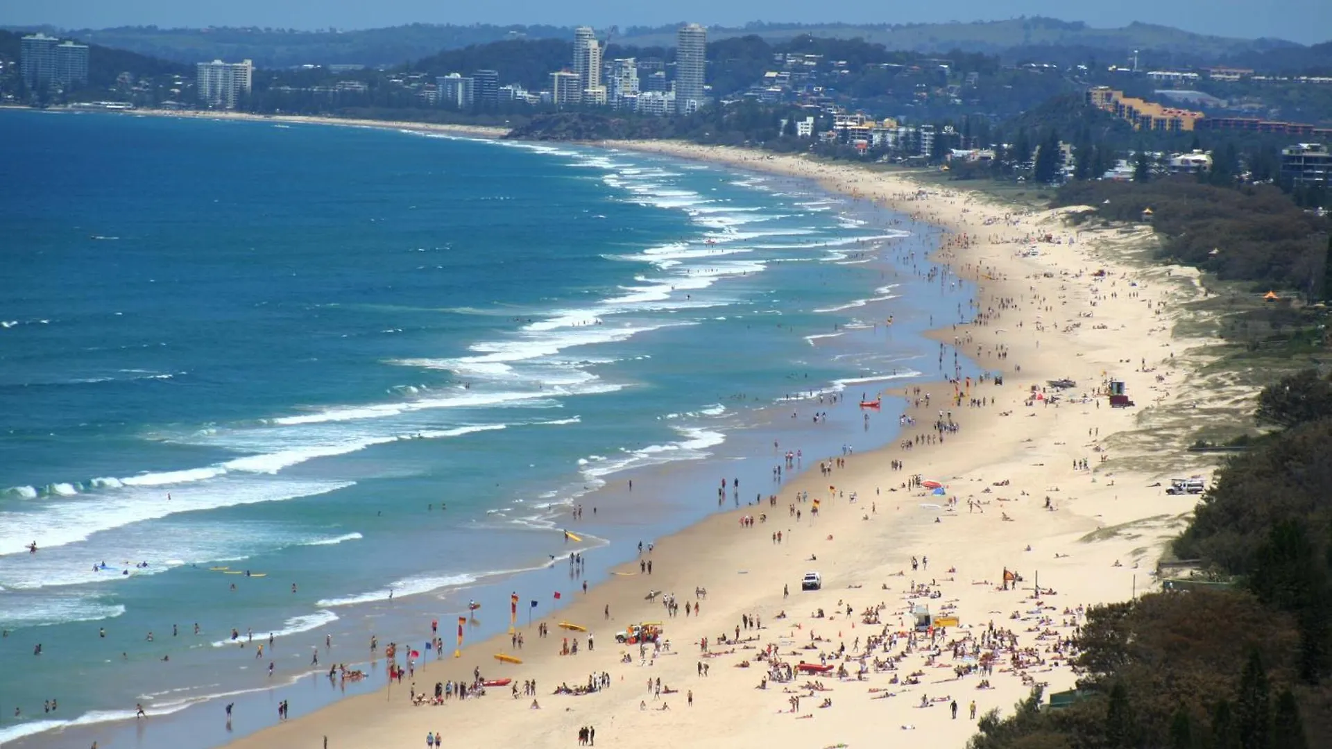 Panoramic Views Surfers-chevron. Apartman Gold Coast