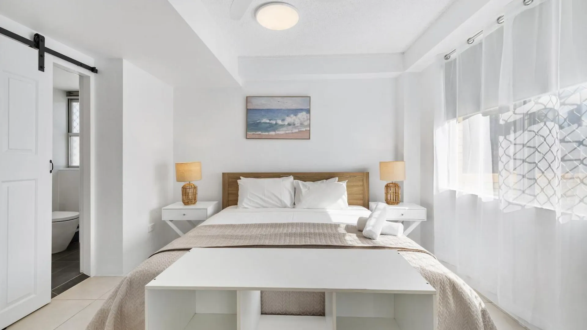 Apartment 4bed2bath Ocean Breeze Getaway - Pacific St Gem