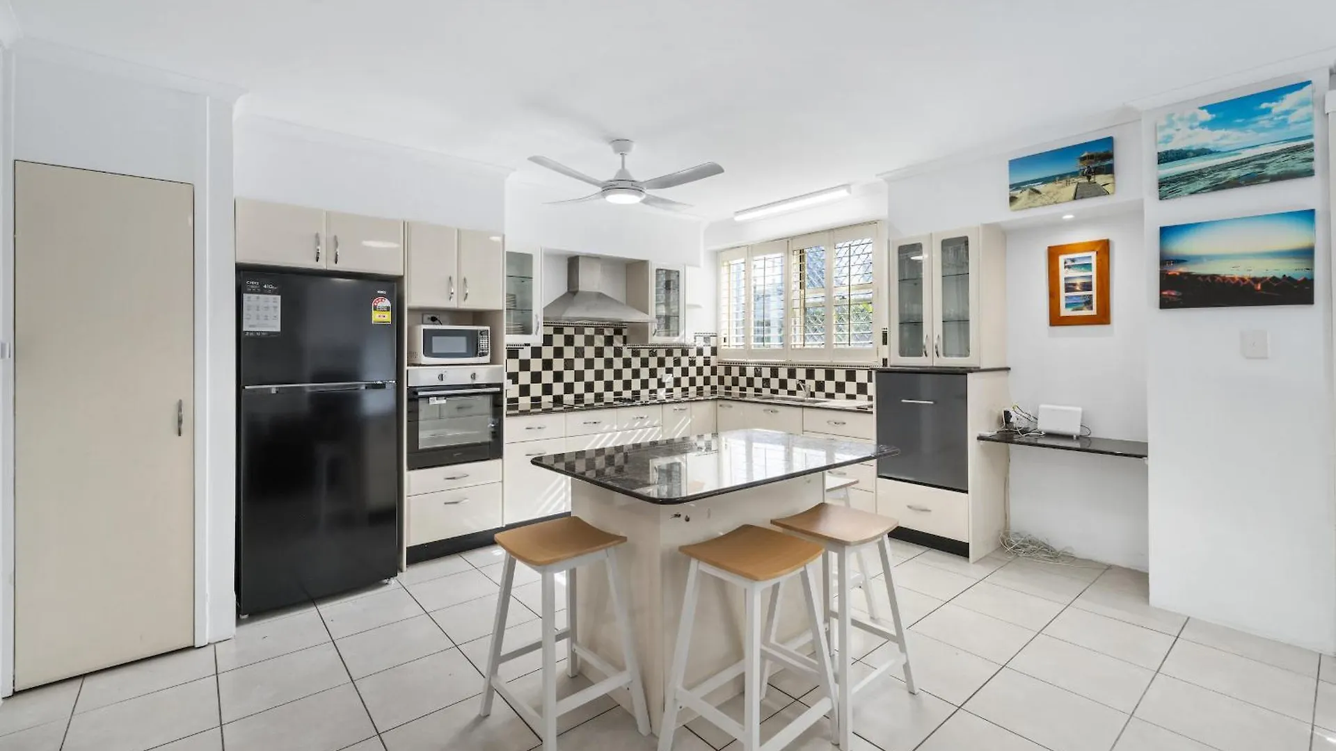 4bed2bath Ocean Breeze Getaway - Pacific St Gem Apartment Gold Coast