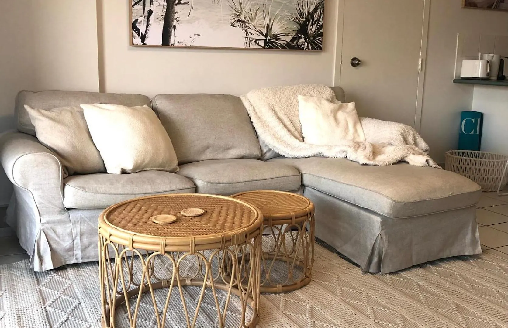 Equinox - Your Front Retreat! *