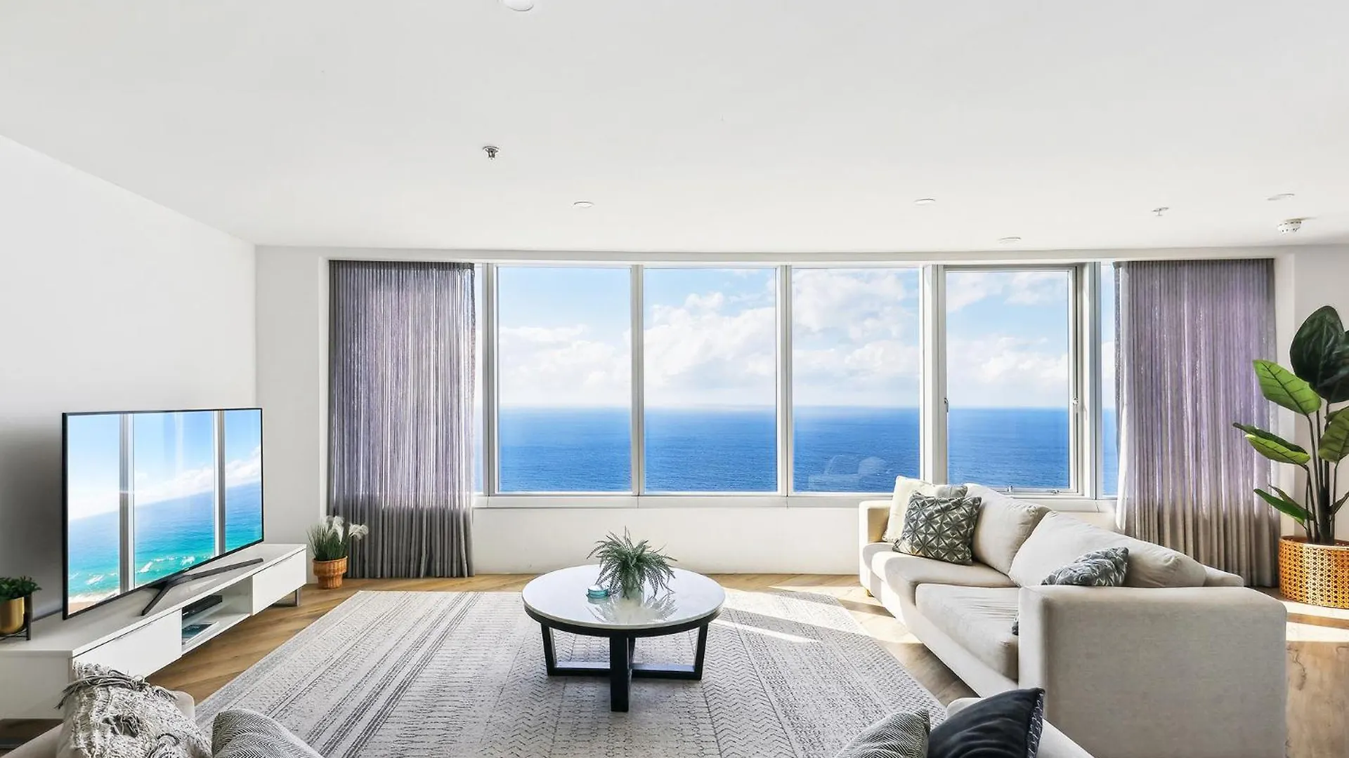 Designer At Q1 - Gclr Apartmán Gold Coast