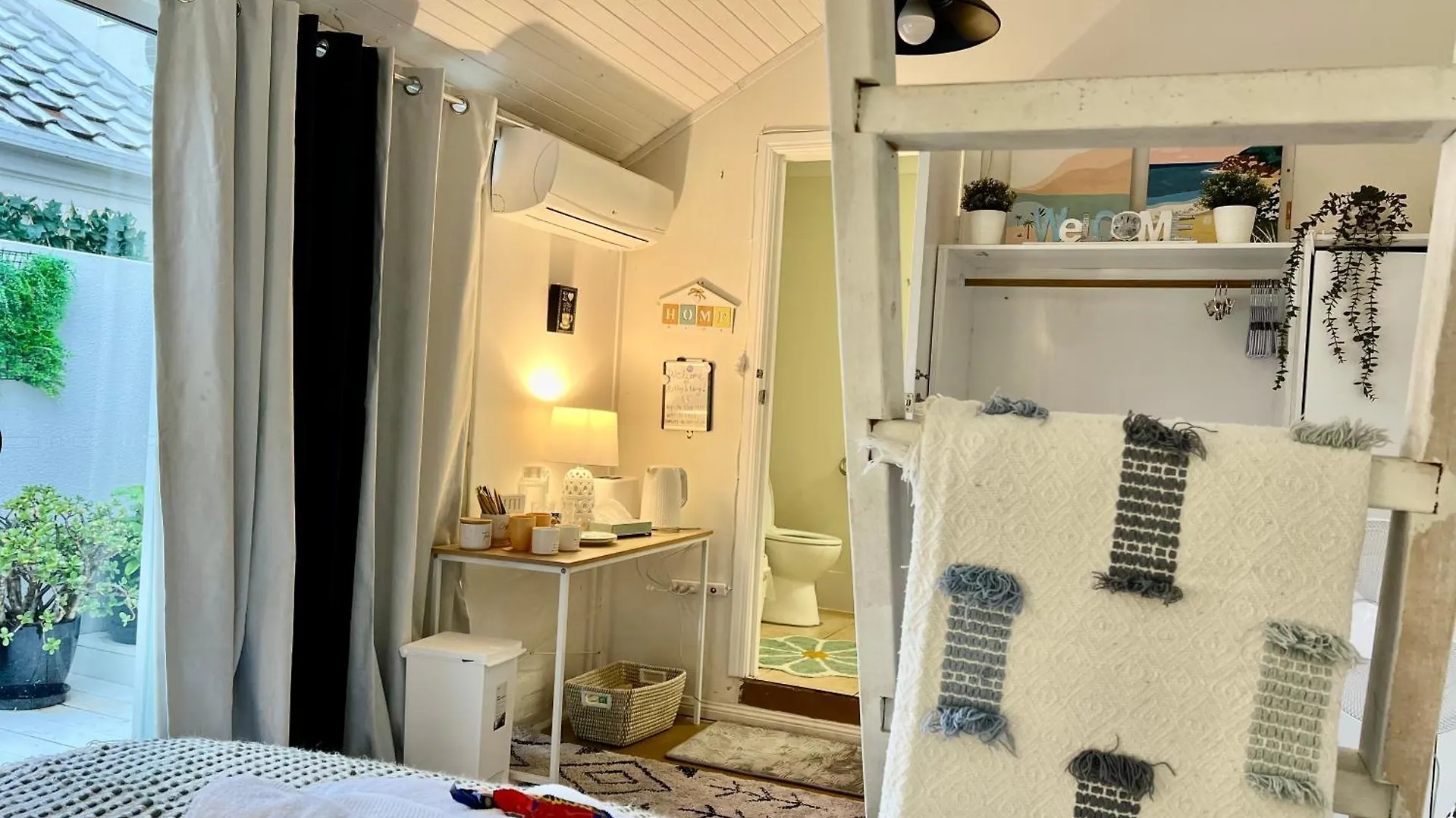 Affordable Luxury Homestay Gold Coast