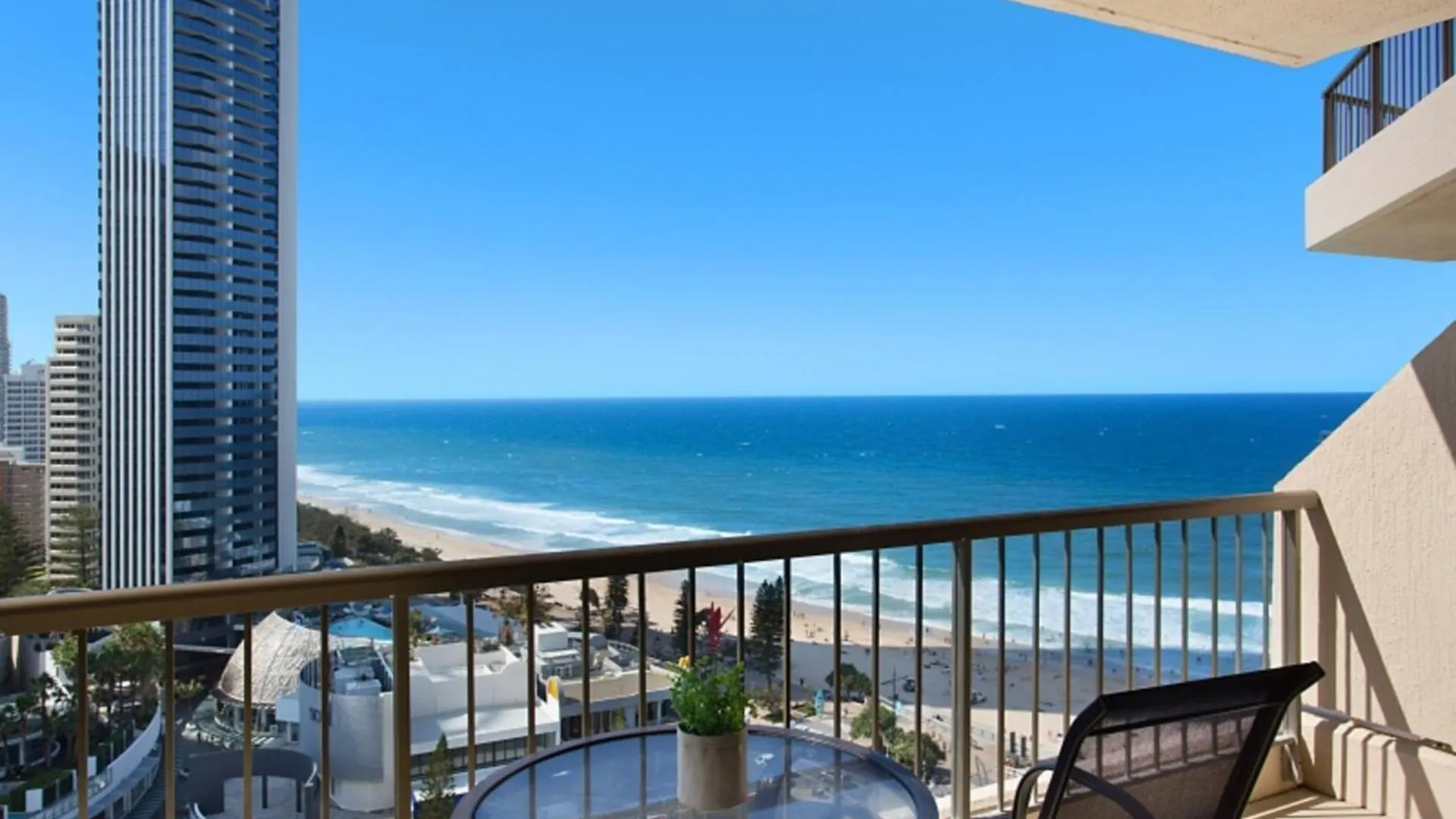 Paradise Centre Managed By Gchs Gold Coast