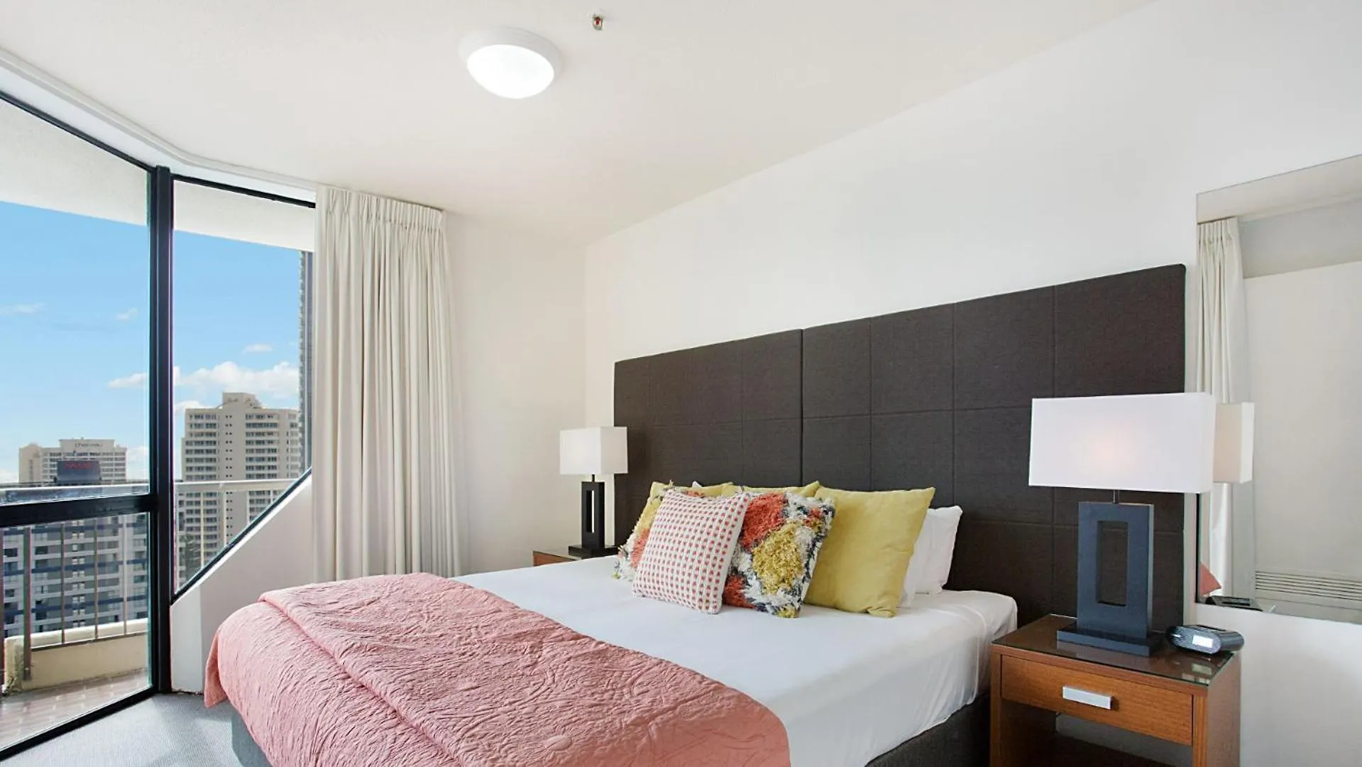 Paradise Centre Managed By Gchs Gold Coast