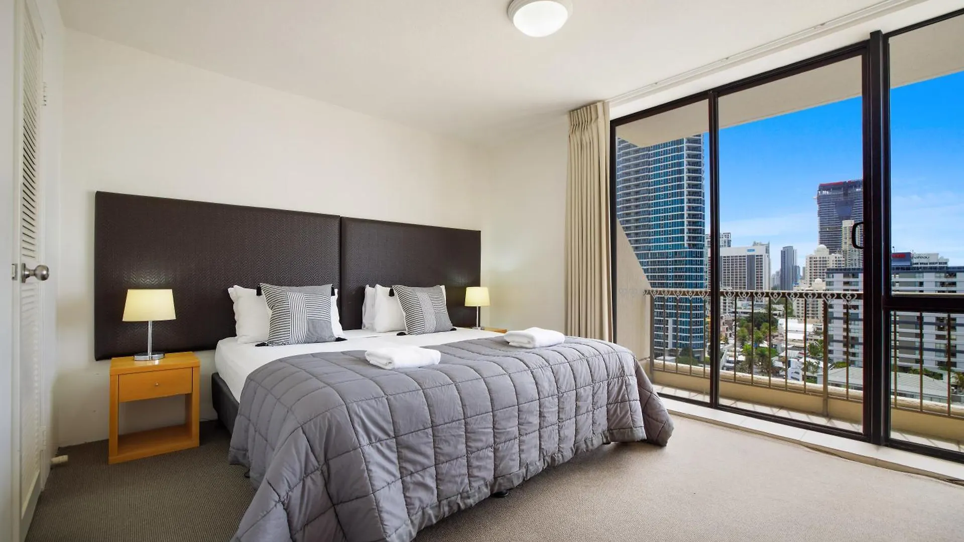 Paradise Centre Managed By Gchs Gold Coast