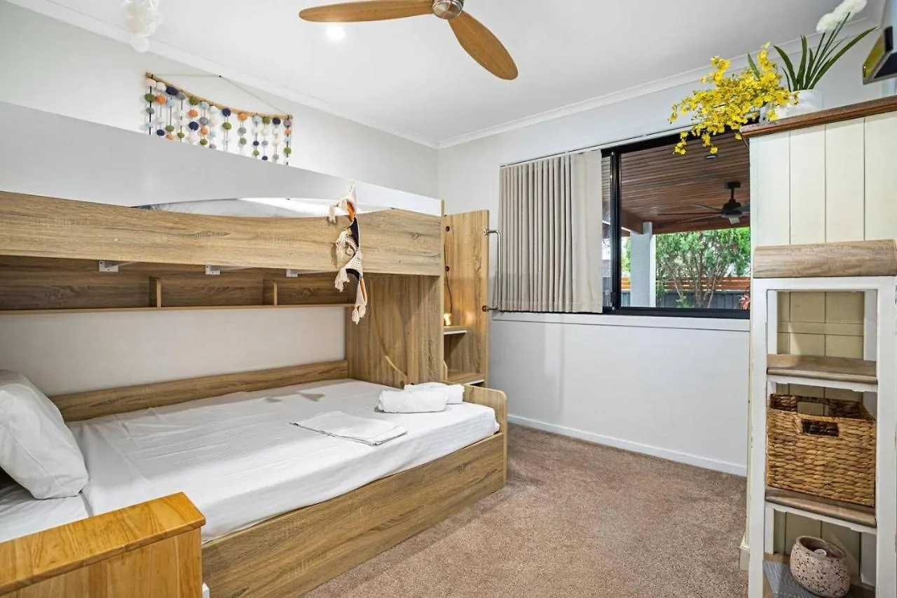 Holiday home Pool House Hideaway *