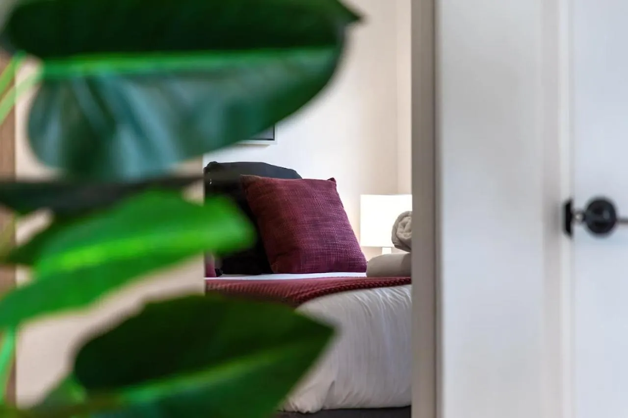 Coastal Comfort - Steps From The * Gold Coast