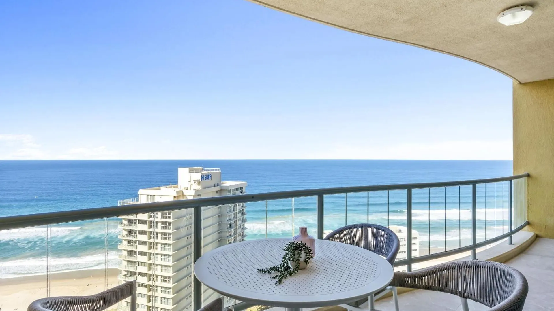 Apartment Prime Views From 4 Bedroom Newly Renovated Ocean Unit At Sun - Q
