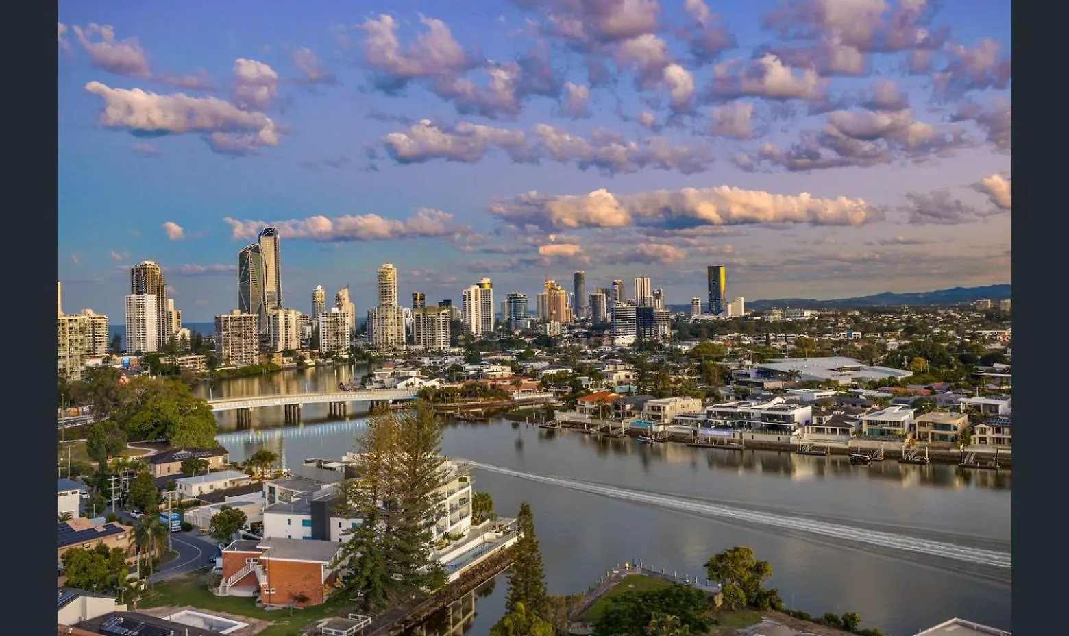 Apartment Superior Penthouse In Surfers Paradise On The *
