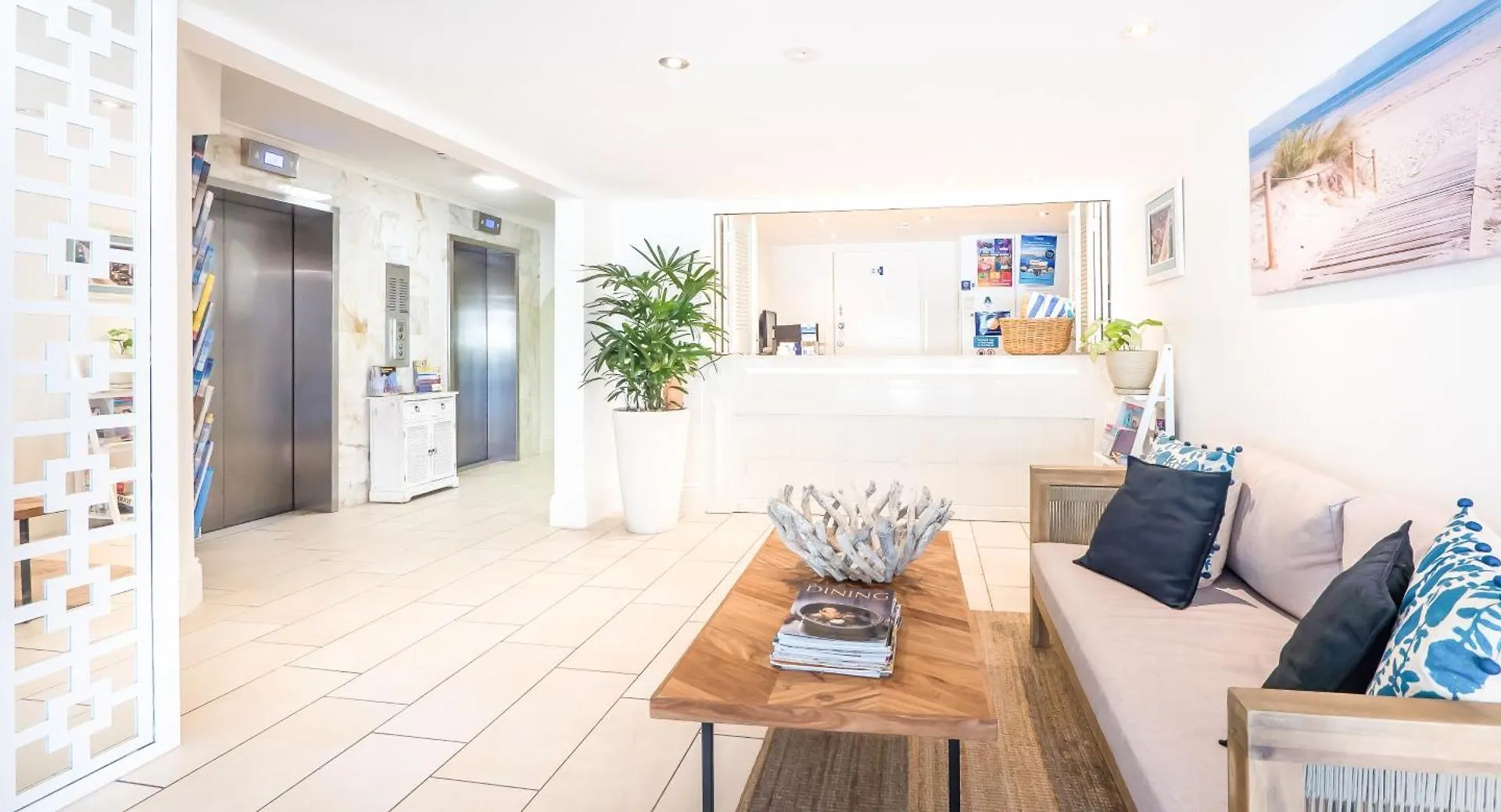 Viscount On The 4* Gold Coast