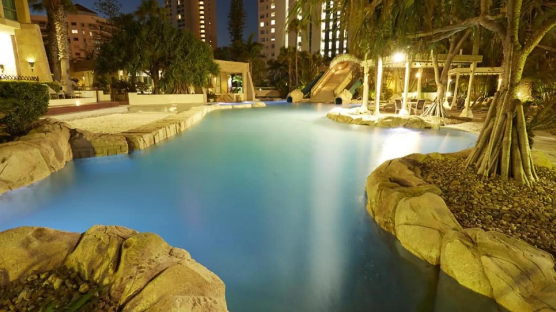 Sun - Qstay Apartment