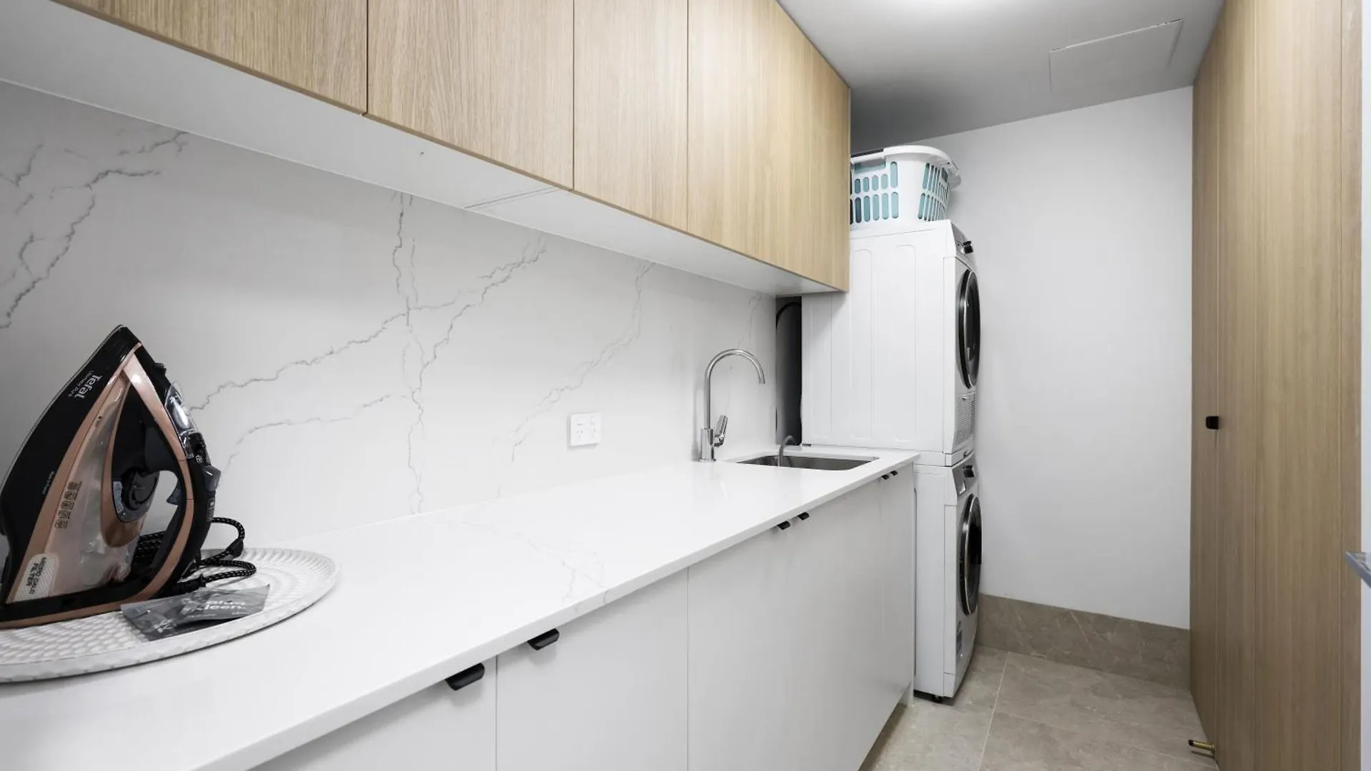 Sun - Qstay Apartment
