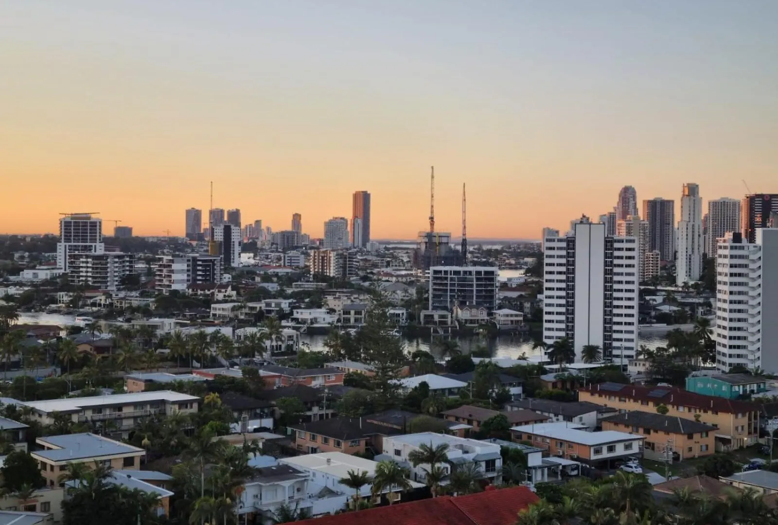 Superior Penthouse In Surfers Paradise On The Gold Coast