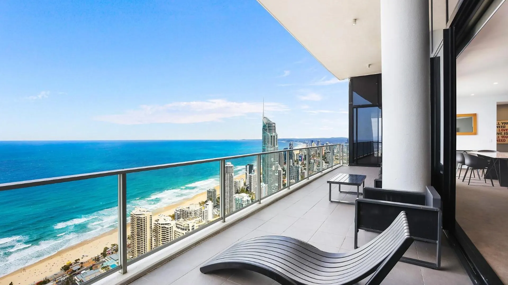Circle On Cavill 2, 3, 4 & 5 Bedroom Skyhomes & Sub Penthouses By Holidays Apartment