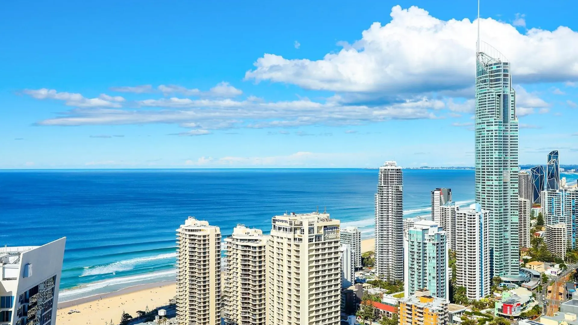 Circle On Cavill 2, 3, 4 & 5 Bedroom Skyhomes & Sub Penthouses By Holidays Gold Coast