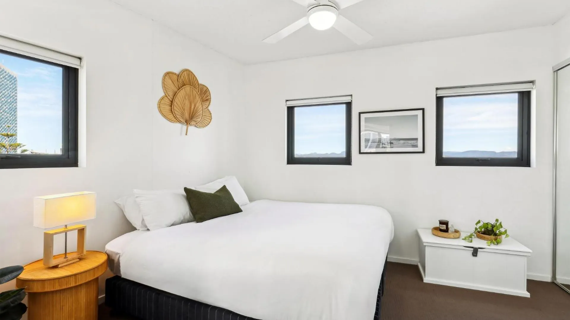 Apartment Spacious 1-bed With Pool & Sauna In Broadbeach Gold Coast