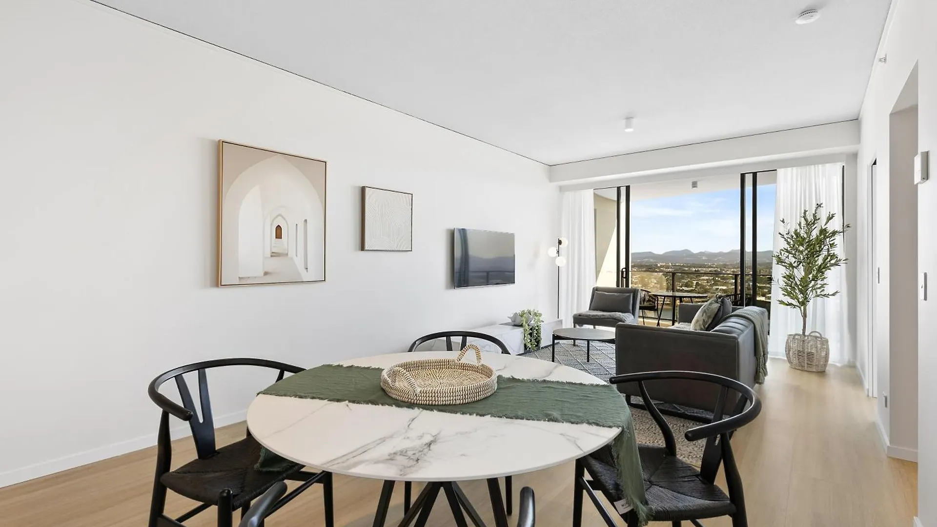 Broadbeach Bliss, 18th Floor Sierra Grand Oasis Apartment