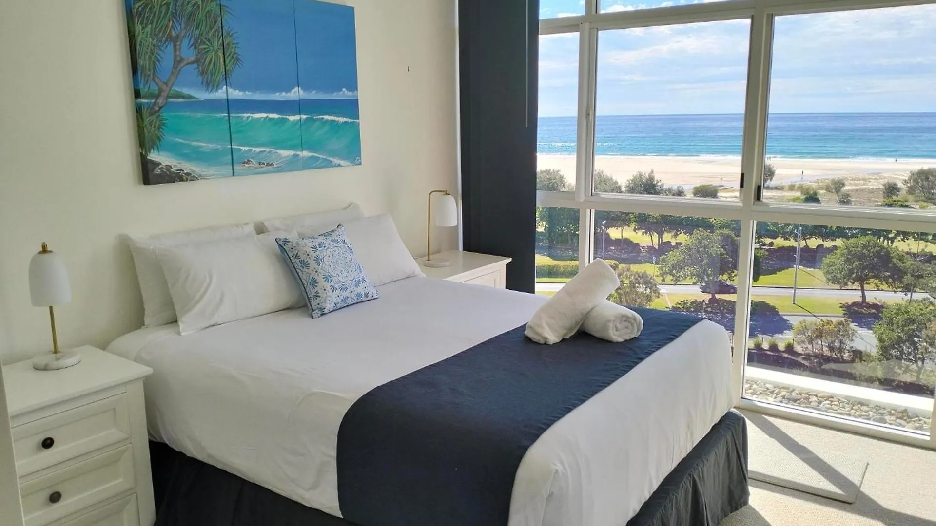 Aparthotel Kirra Surf Gold Coast