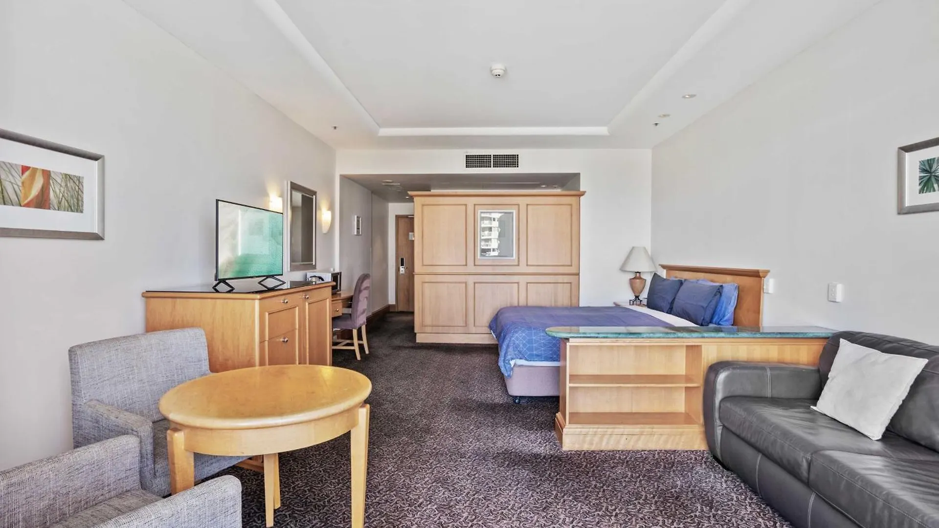 Surfers Paradise Studio, Short Walk To *
