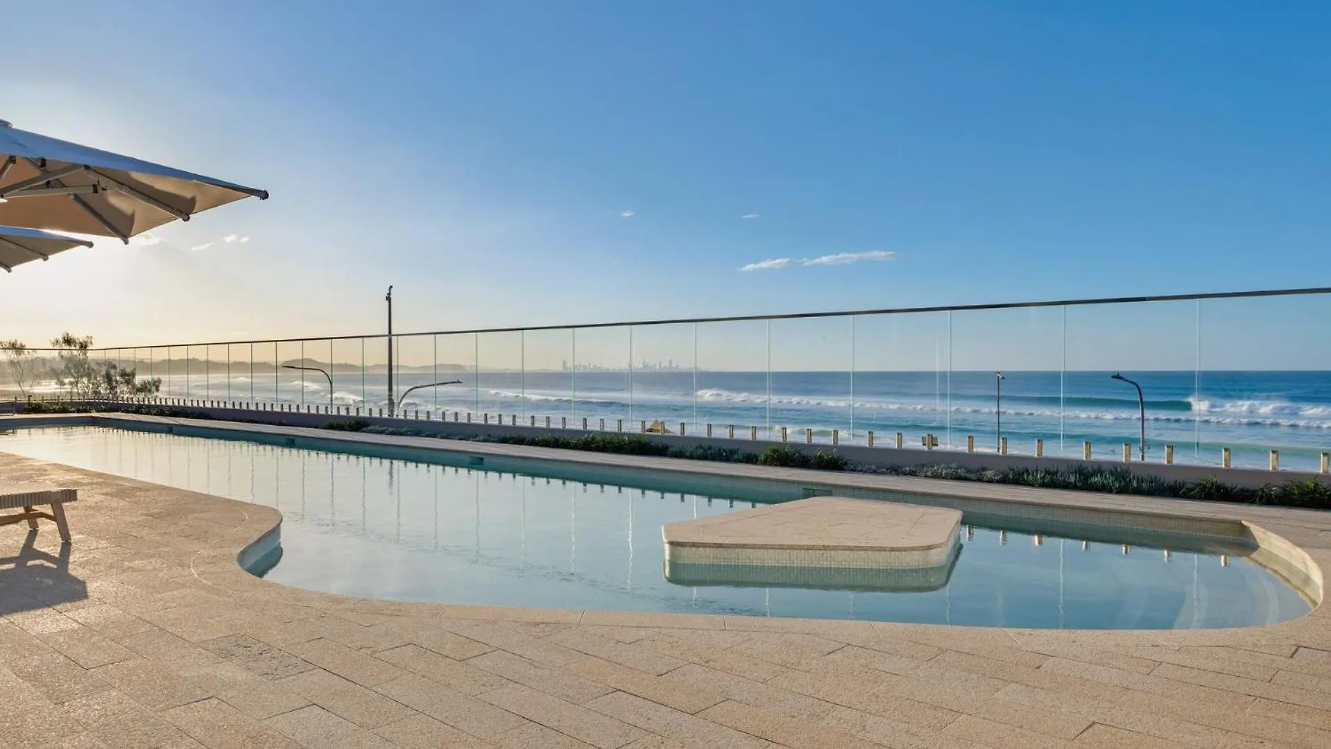 Miles At Kirra Point 1406 Apartment *