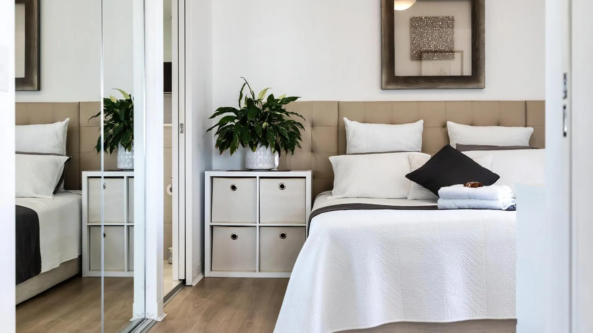 Apartment Oracle Beachfront Broadbeach Gold Coast