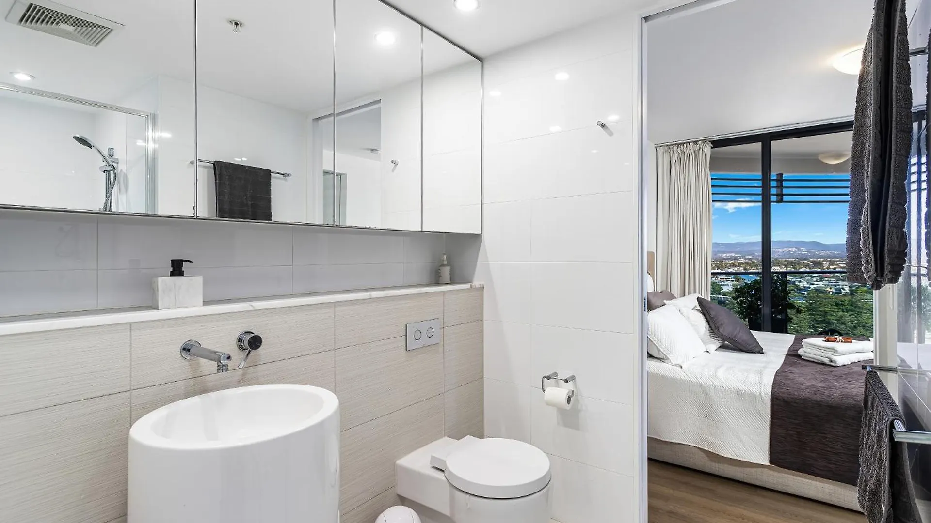 Oracle Beachfront Broadbeach *