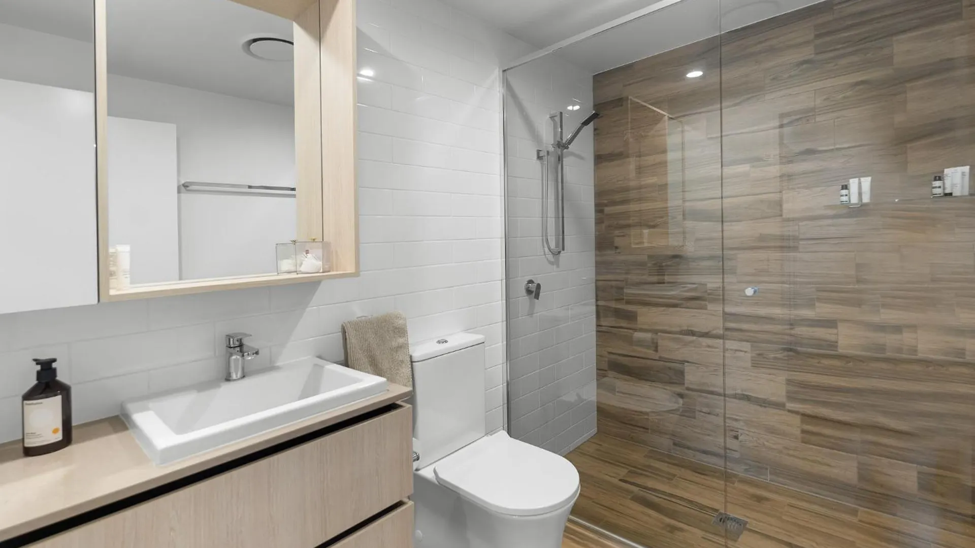דירה Immaculate Burleigh At Sandbar Burleigh Heads