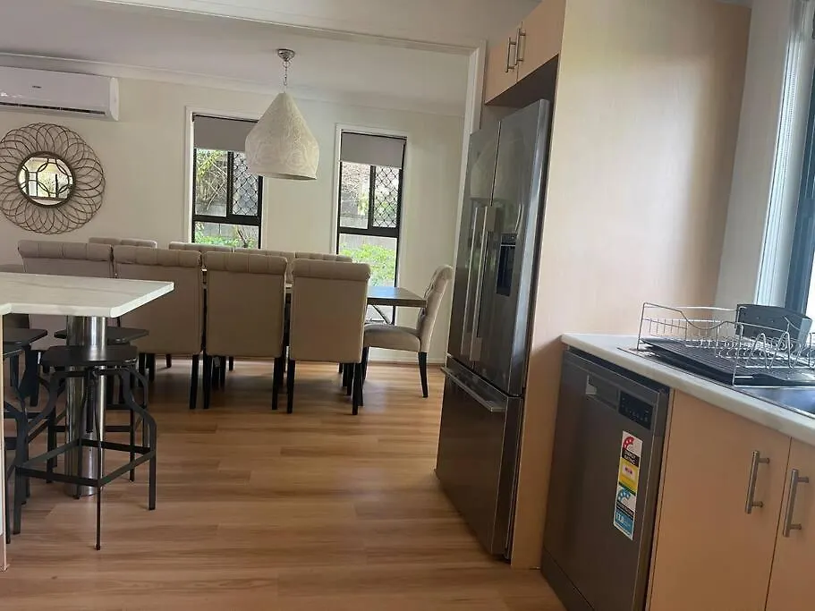 Holiday home Cool Mermaid Gold Coast
