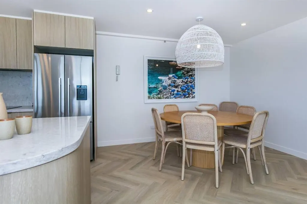 Apartment Bliss By The Surf Luxury Family