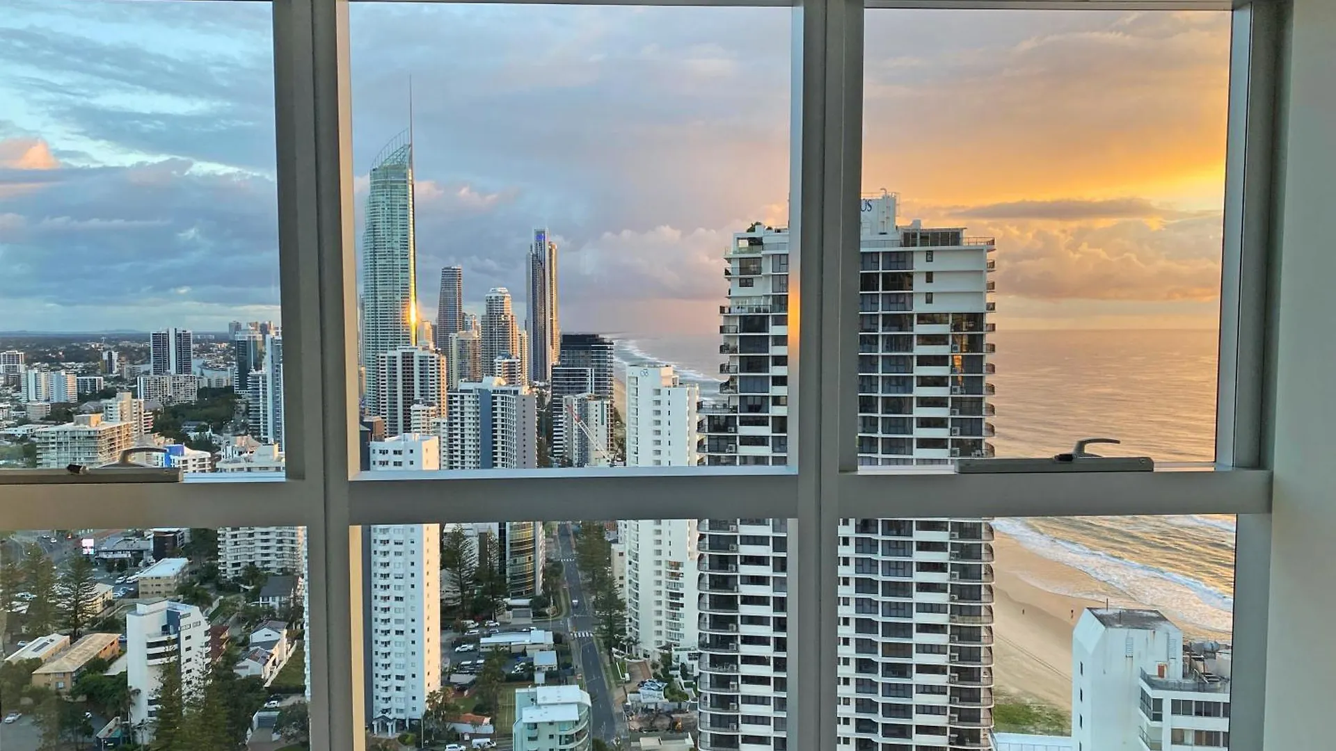 Apartment Jewel Beachfront Residences *