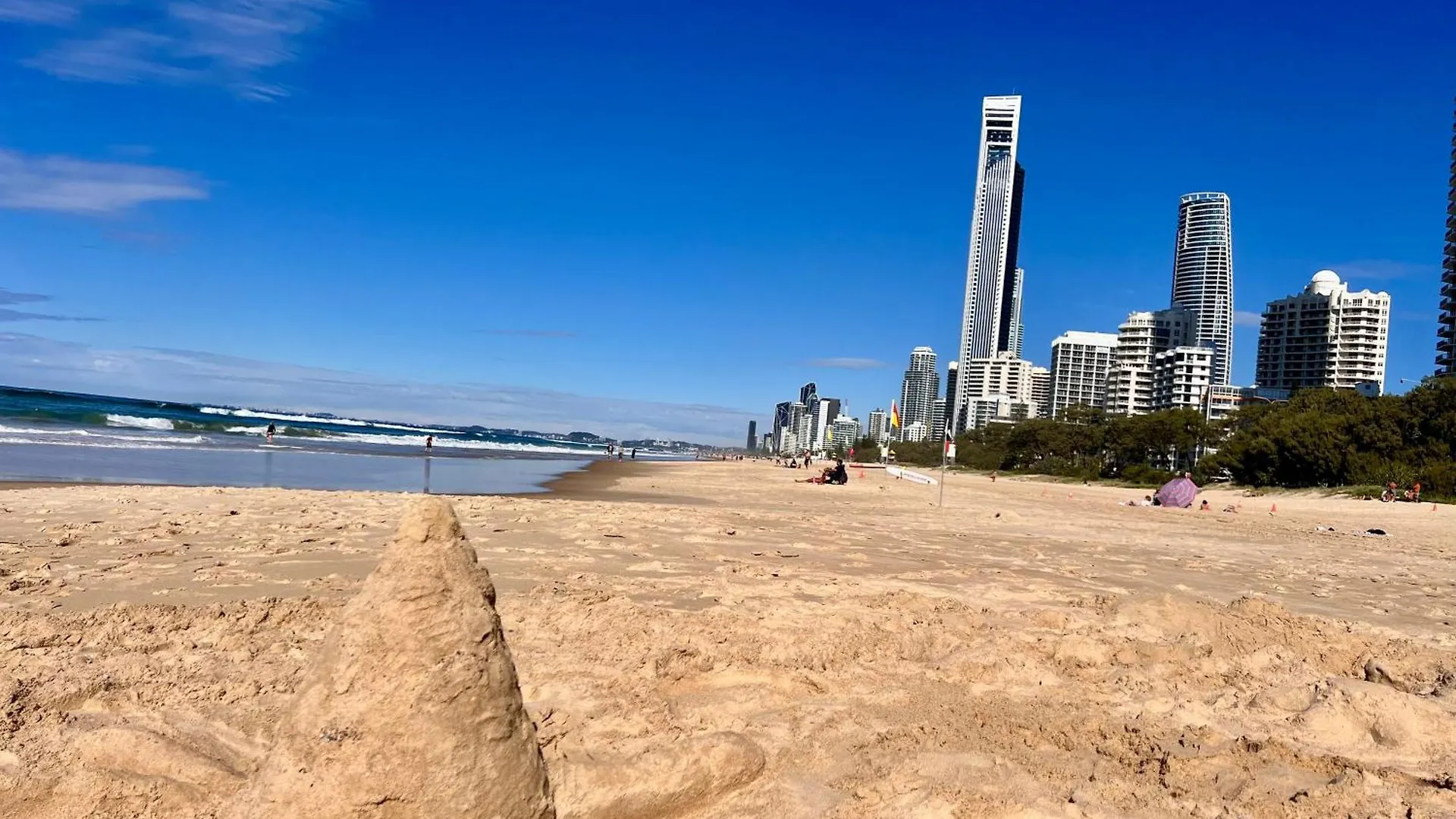 Apartment Level Ocean View Oasis With 3 Beds